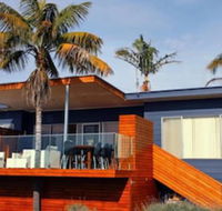 Pambula Family Beach House - Hotel Accommodation