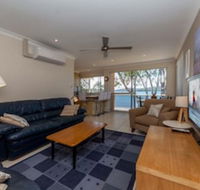 Kooringal Unit 5 / 105 Soldiers Point Road - Hotel Accommodation