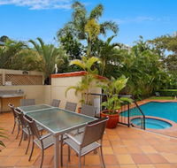 Sunset in Surfers - Hotel Accommodation