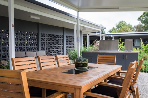 Granite Belt Motel - Hotel Accommodation 0