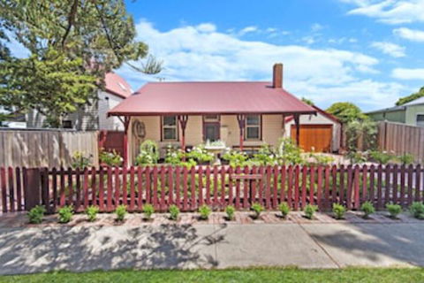 Railway Cottage - Hotel Accommodation 0