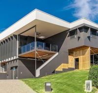 Wollumbin Haus - Hotel Accommodation