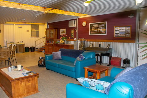 Chrissie's Dongara - Pet Friendly - Hotel Accommodation 1