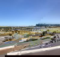 Quest Springfield Central - Hotel Accommodation