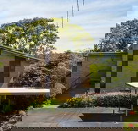 Coolabah Court - Hotel Accommodation