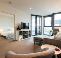 MILA 1BDR Cremorne Apartment - Hotel Accommodation