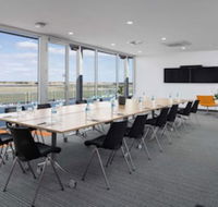 Rydges Pit Lane Hotel - Hotel Accommodation