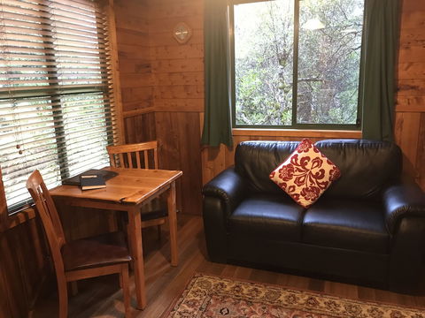 Cradle Mountain Highlanders Cottages - Hotel Accommodation 6