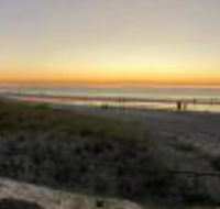 Beachside Luxury getaway in Glenelg - Hotel Accommodation