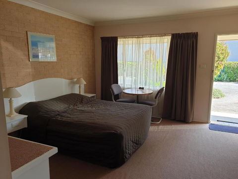 Blayney Central Motel - Hotel Accommodation 3