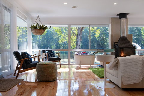 The Pond House Trentham - Hotel Accommodation 3