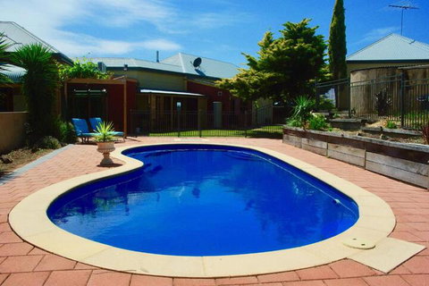 Scobie Lane Retreat - Hotel Accommodation 7