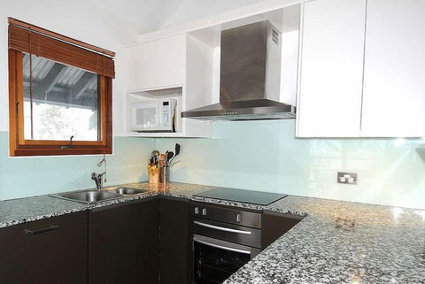Ramshead Creek 3 - Hotel Accommodation 1