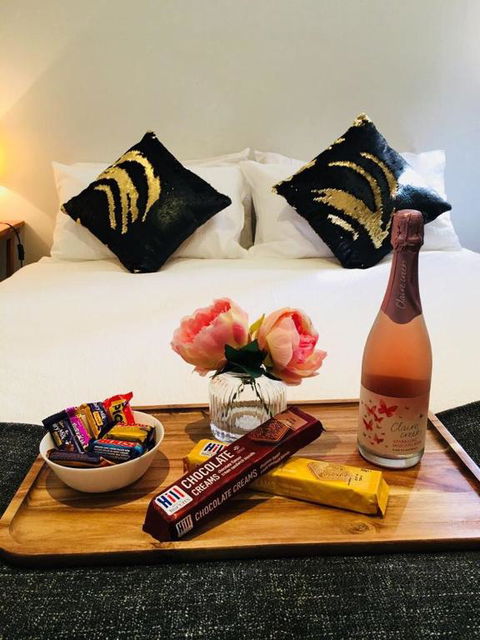Province - Hotel Accommodation 3