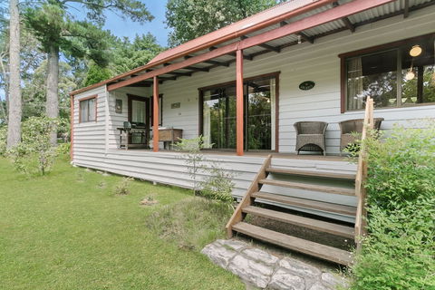 Arcadia Cottage - Hotel Accommodation 2