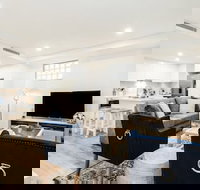 Charming bream 671i - Hotel Accommodation