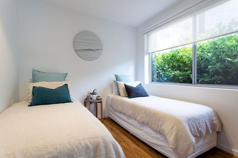 Yallingup Beach Home - Hotel Accommodation 5