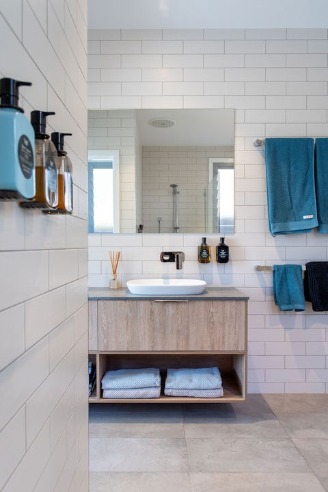 Yallingup Beach Home - Hotel Accommodation 6