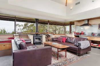 Summer House - Hotel Accommodation 1