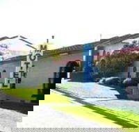 Oyster Court Apartments - Hotel Accommodation