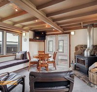 Kirwin - Hotel Accommodation