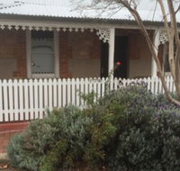 Barton Cottage - Hotel Accommodation