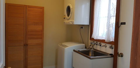 Colonial Motel And Serviced Apartments - Hotel Accommodation 6