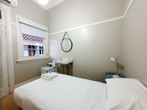 Royal Hotel West Wyalong - Hotel Accommodation 6