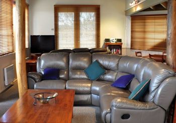 Eacottage - Hotel Accommodation 0