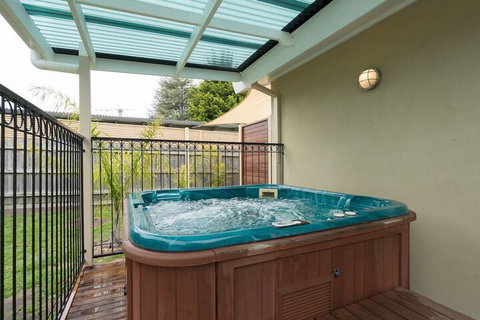 Xanadu Shores - Hotel Accommodation 6