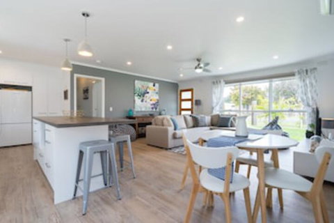 Xanadu Shores - Hotel Accommodation 0