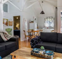 Bandalong Cottages - Hotel Accommodation