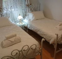 The Cottage on George Street - Hotel Accommodation