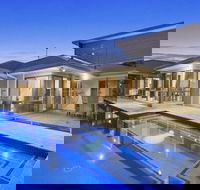 Pottsville Beach Holiday Home