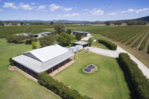 Farmers Daughter Wines - Hotel Accommodation 1
