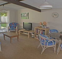 Fingal Beach Shack - Hotel Accommodation