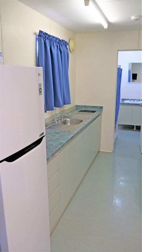 Denham Seaside Caravan Park - Hotel Accommodation 5