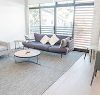 Super Cool Newtown Pad H393 - Hotel Accommodation