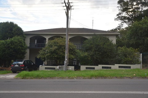 Warrawong Holiday Big Home - Hotel Accommodation 5