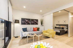 One Bedder With Pool Very Close to City