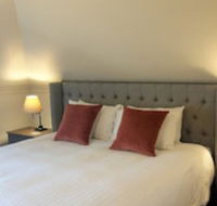 Lythgo's Row Colonial Cottages - Hotel Accommodation