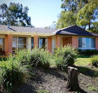 Verona Vineyard Cottage - Hotel Accommodation
