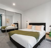 Harvard Apartments by Ready Set Host - Hotel Accommodation