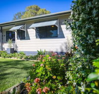 Dell Lee Cottage - Hotel Accommodation