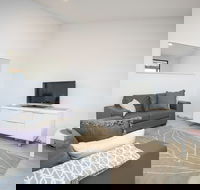 Scarborough Seaside Apartment 121 - Hotel Accommodation