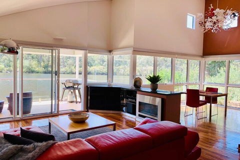 Silkwood Estate - Hotel Accommodation 5