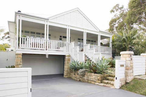 A PERFECT STAY - Coonanga Beach House - Hotel Accommodation 1