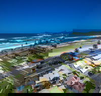 Lennoxhaus Lennox Head - Hotel Accommodation