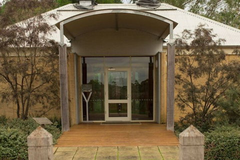 Yalumba Menzies Retreat - Hotel Accommodation 1