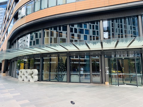 Melbourne CBD Victoria Harbour Short Stay Service Apartments - Hotel Accommodation 5